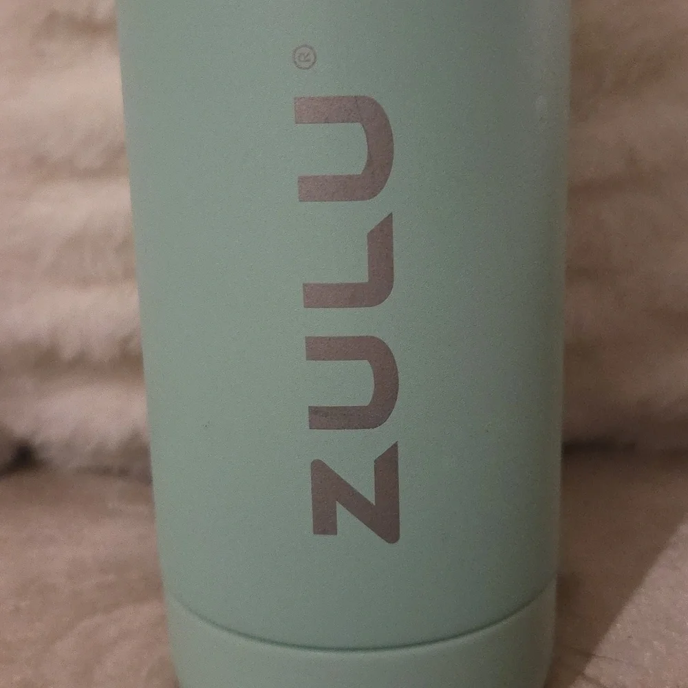 Zulu 24oz Aqua Blue Bottle Thermos - Picture 2 of 8